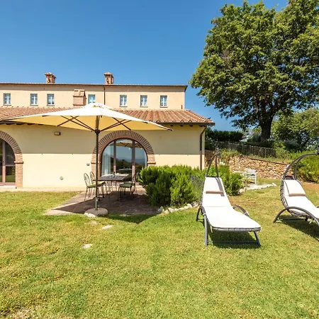 Falco Villa Trequanda